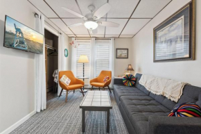1 Bedroom Apartment With A Private Yard And Beach Access